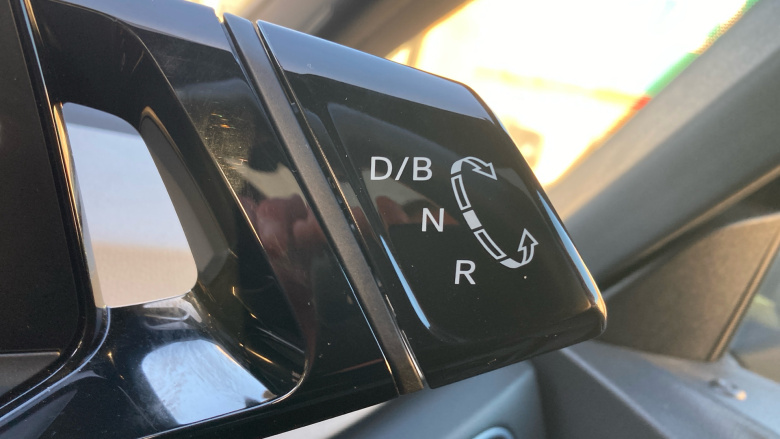 Volkswagen ID.3 150kW Family Pro Performance 58kWh 5dr Auto Electric Hatchback